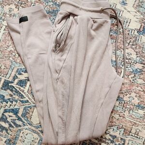 Alphalete Identity jogger size M in antler